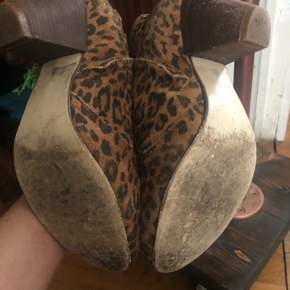 Steven brand animal print bootie sz 6. - Picture 2 of 5